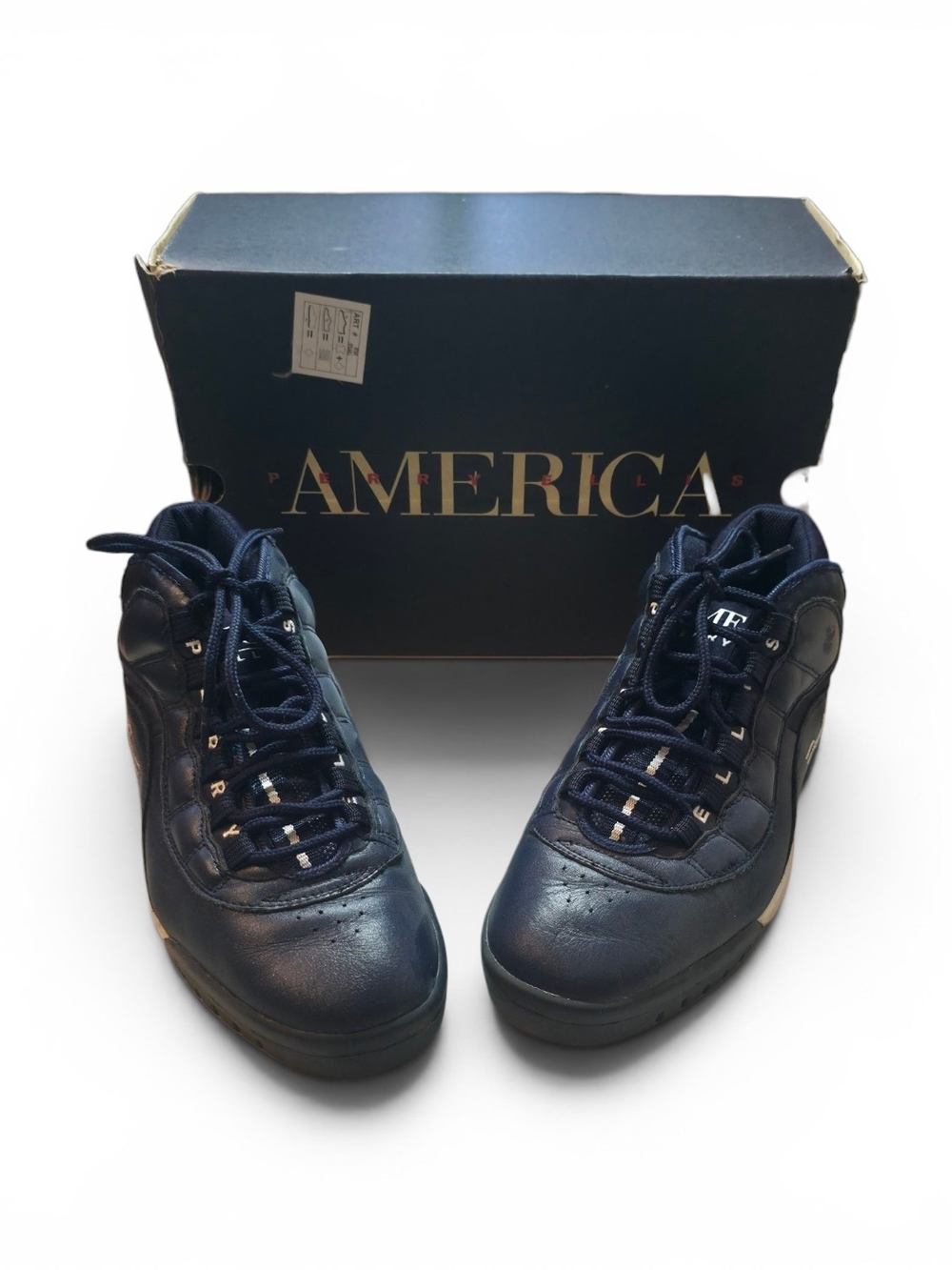 Perry Ellis Navy Low-Top Men's Sneakers